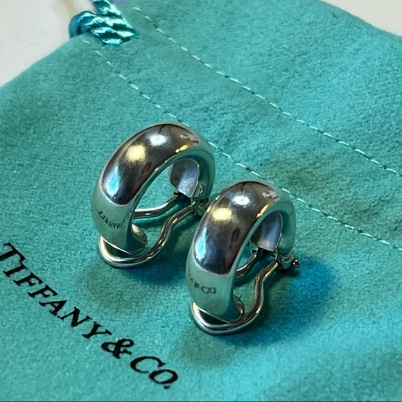 Tiffany & Co. Sterling Silver Hoop Clipon earrings - Picture 1 of 9